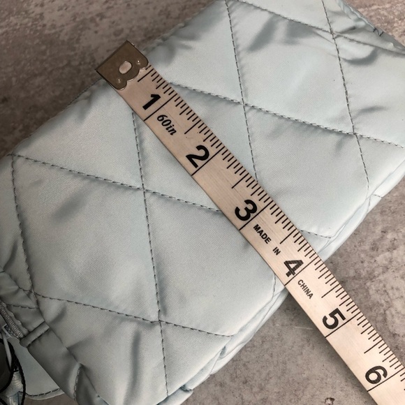 Vera Bradley Essential Mini Belt Bag Ultralight Sea Salt Blue - Picture 8 of 13